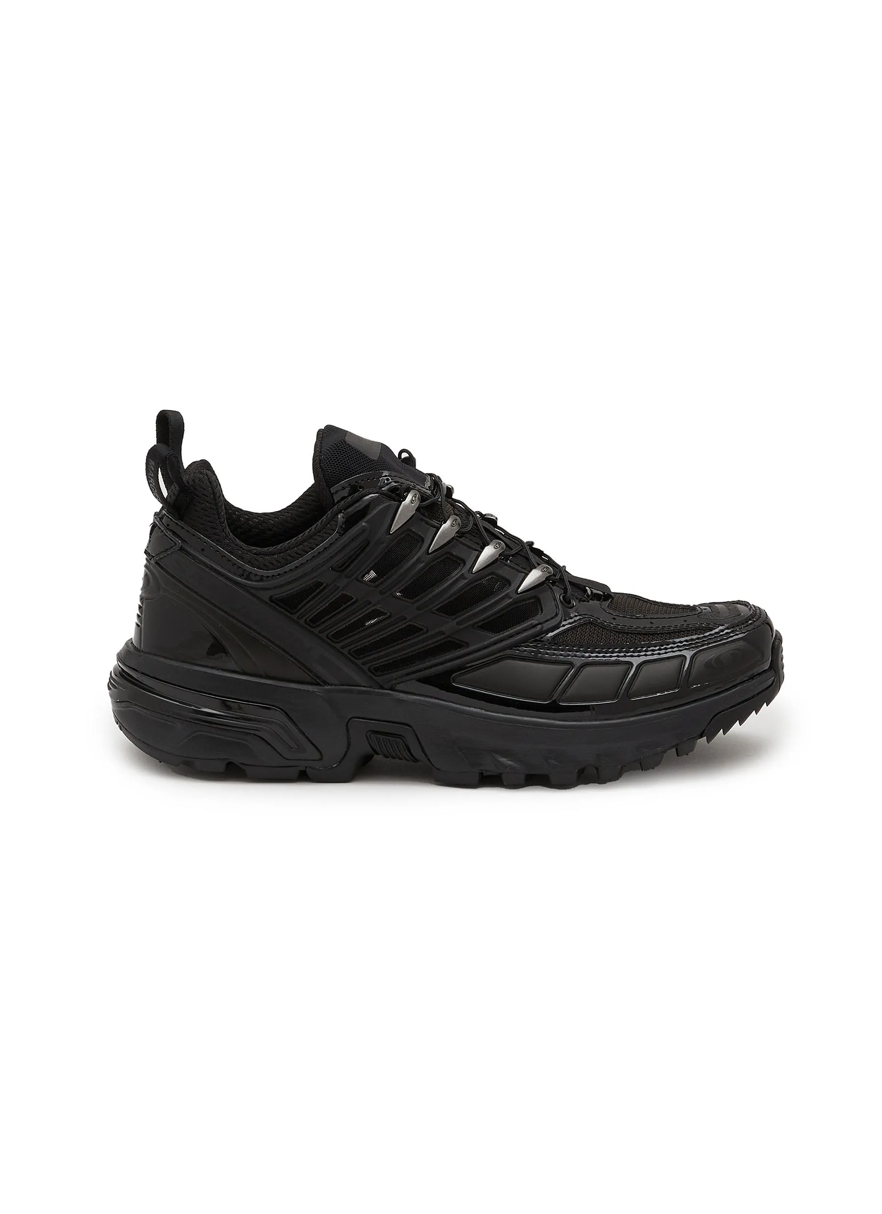 -----------MM6 MAISON MARGIELA  ---- ------------BLACK ----X Salomon ACS PRO Low Top Sneakers --