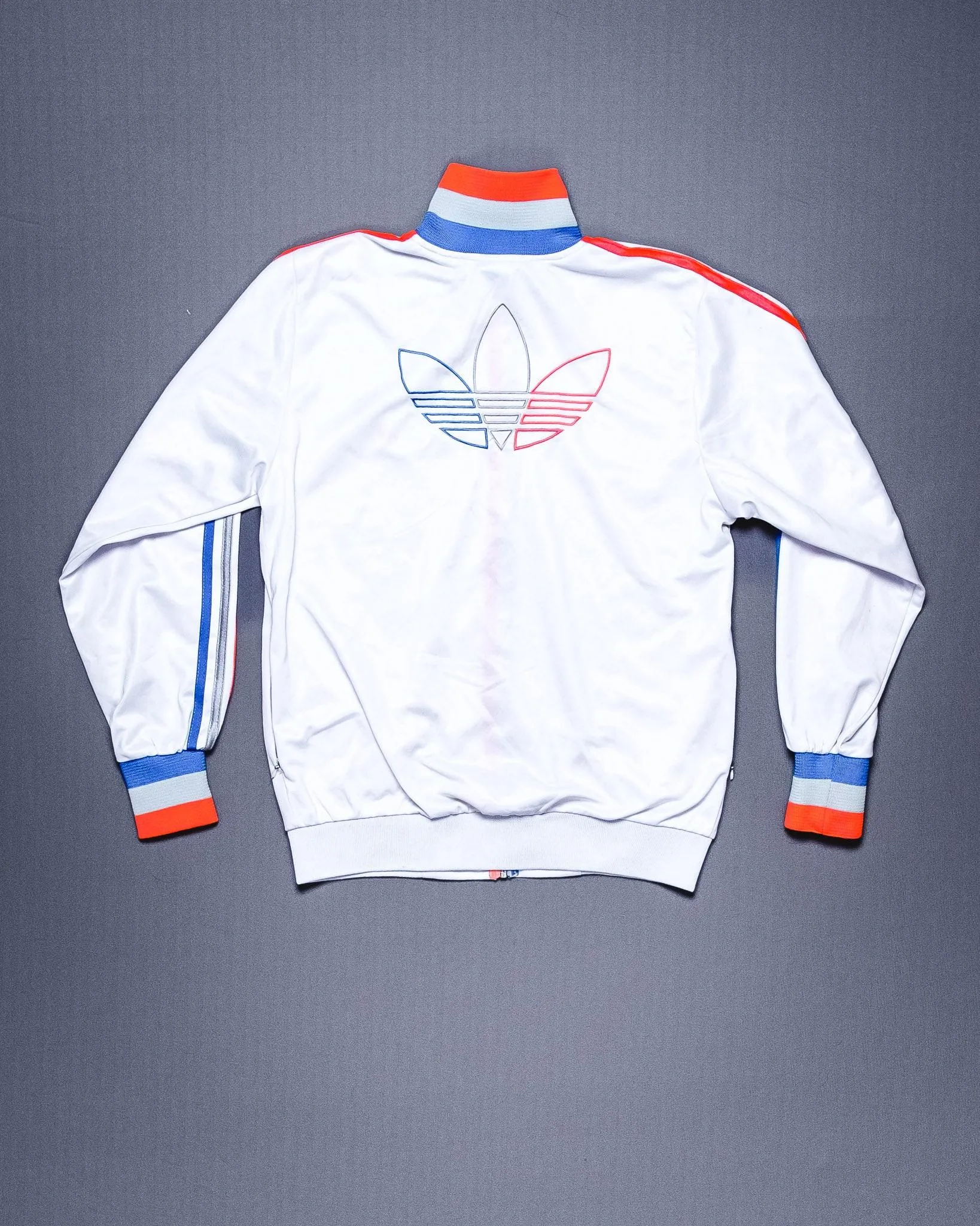  Adidas Chile jacket in White with red, blue and grey Medium