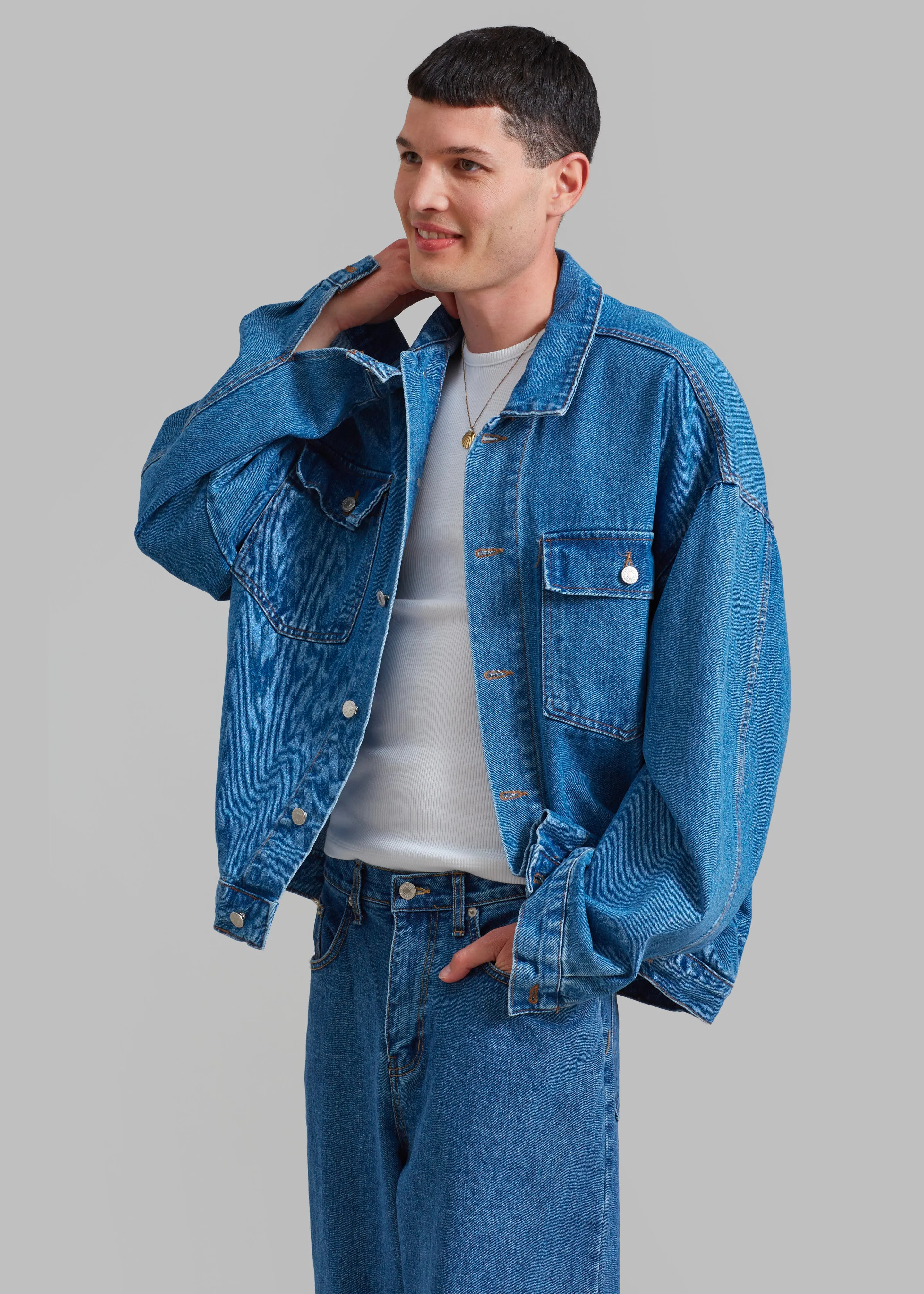 Connor Oversized Denim Jacket - Medium Wash