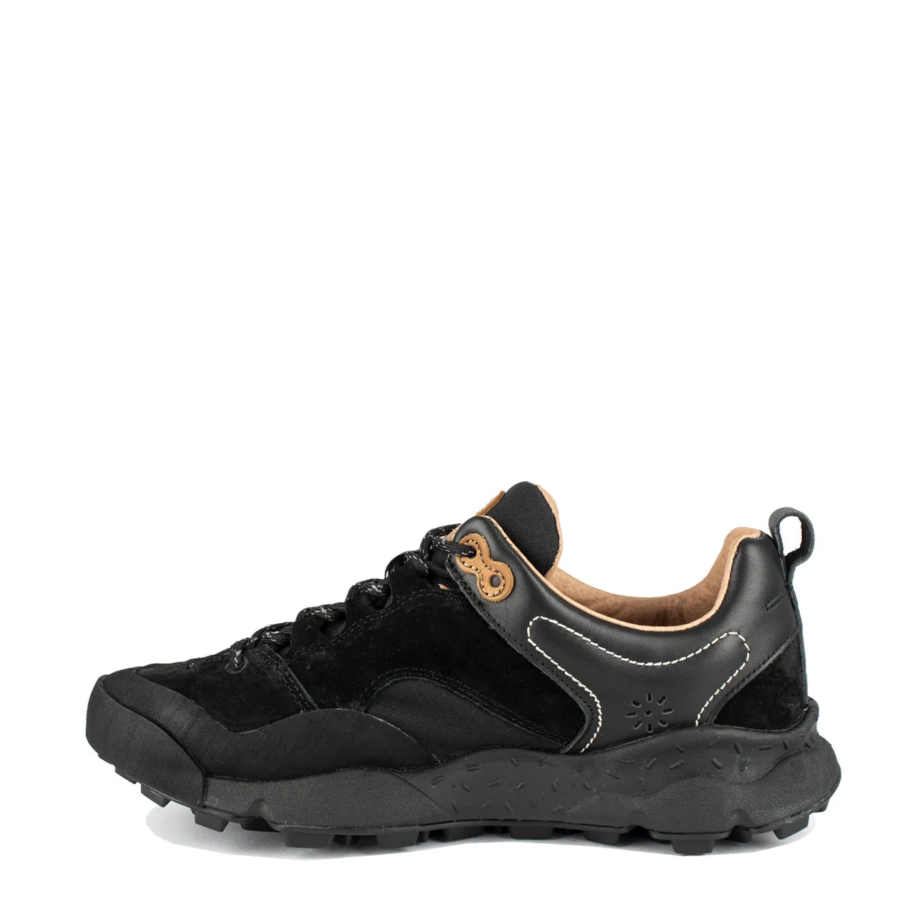 Flower Mountain Back Country Trainers Black