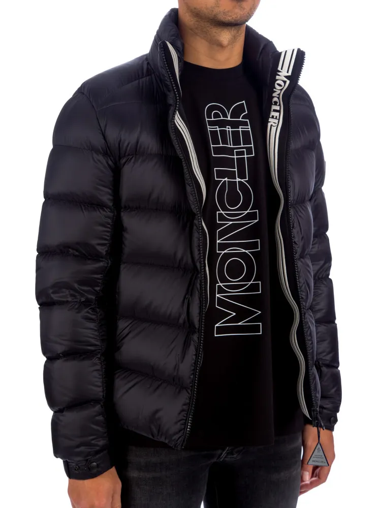 Moncler Soreiller Giubbotto | Credomen