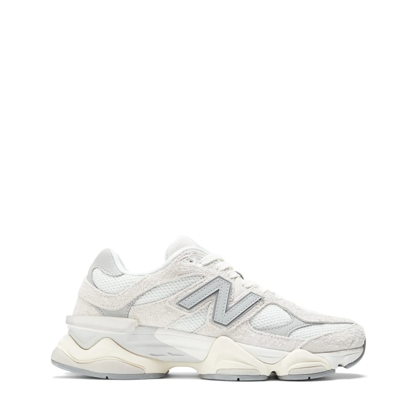 New Balance Womens 9060 Trainers Sea Salt / Rain Cloud