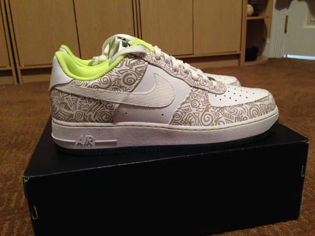 Nike air force one low doernbecher db size 12