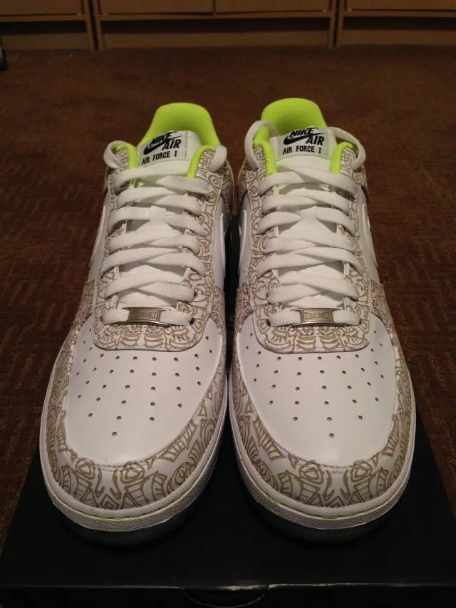 Nike air force one low doernbecher db size 12