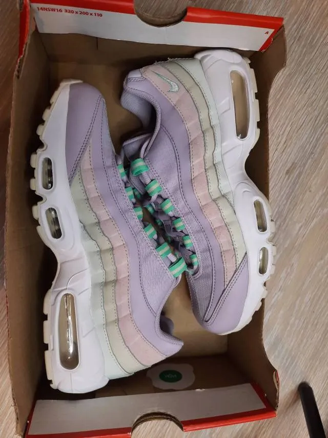 Nike air max 95 premium infinite lilac white sea glass uk 6 us 8.