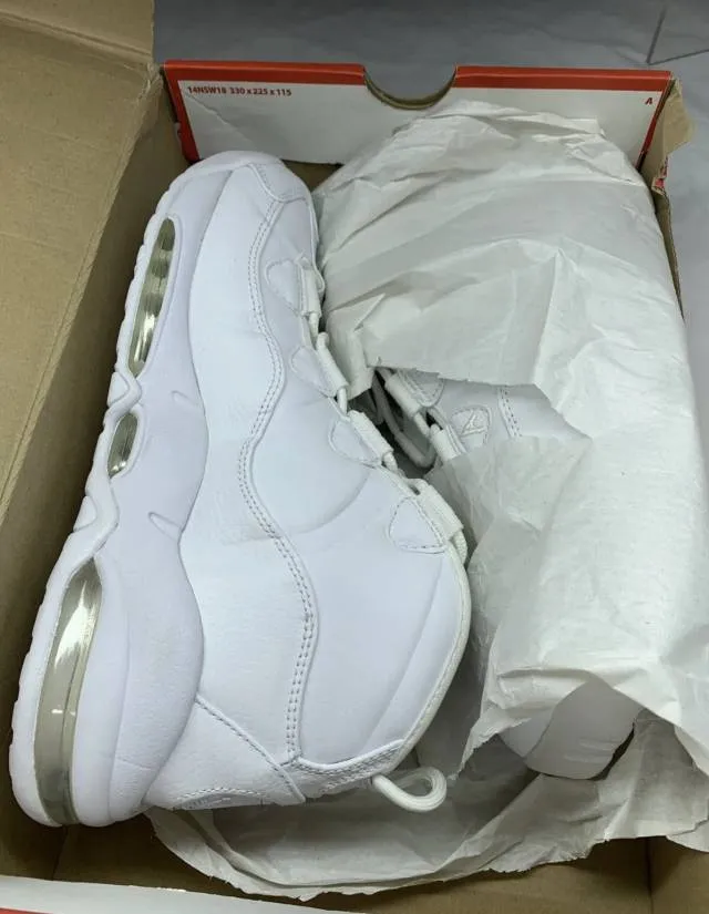 Nike air max uptempo 95 triple white 922935-100 size 7.5.