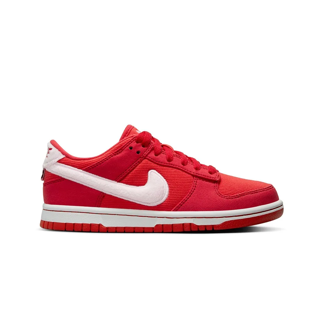 Nike Big Kids Dunk Low Gs (fire red / pink foam -lt crimson-white)