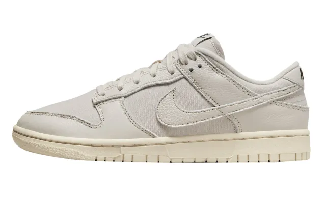 Nike dunk low premium light orewood brown