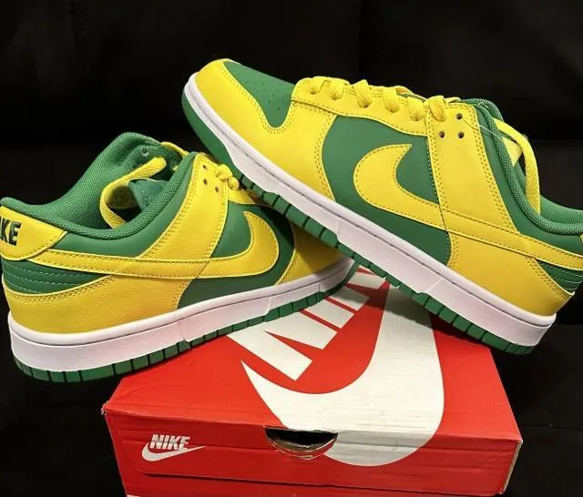 Nike dunk low retro bttys reverse brazil 11-14 apple green yellow