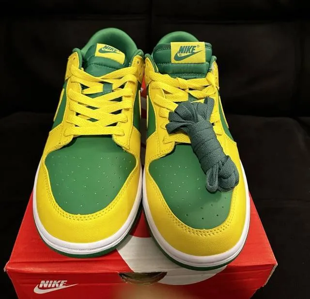 Nike dunk low retro bttys reverse brazil 11-14 apple green yellow