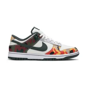 Nike dunk low se (sail multi-camo/ sail/ vintage green/ total ora