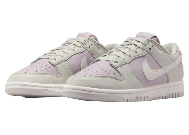 Nike dunk low wmns next nature platinum violet