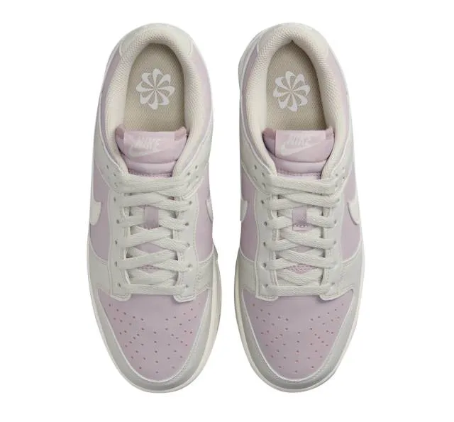 Nike dunk low wmns next nature platinum violet