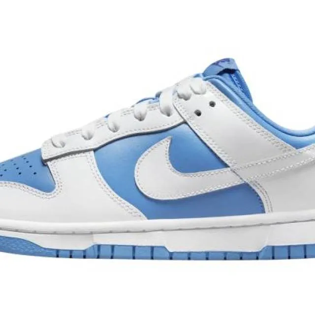 Nike dunk low wmns reverse unc