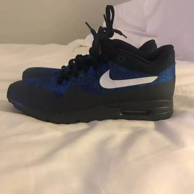 Nike flyknit air max 1 843387-401 womens 8.5 no box