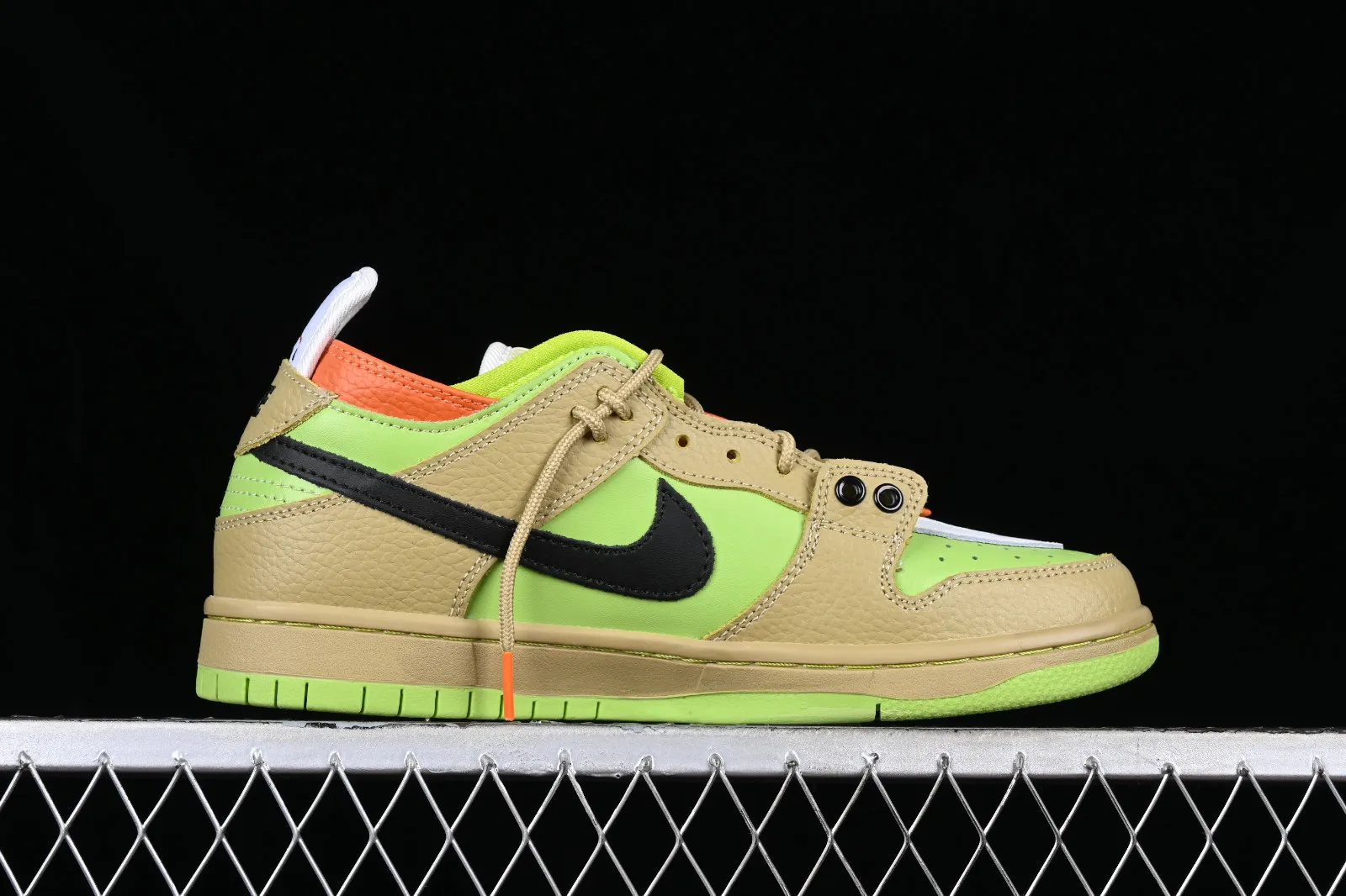 Nike SB Dunk Low Green Orange Black White BQ6817-069