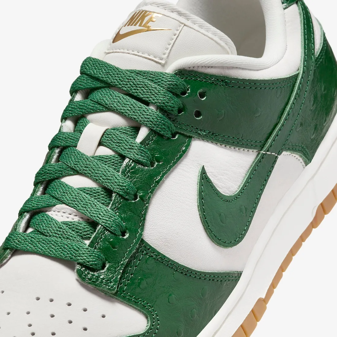 Nike SB Dunk Low LX Phantom Gorge Green Sail Metallic Gold FJ2260-002