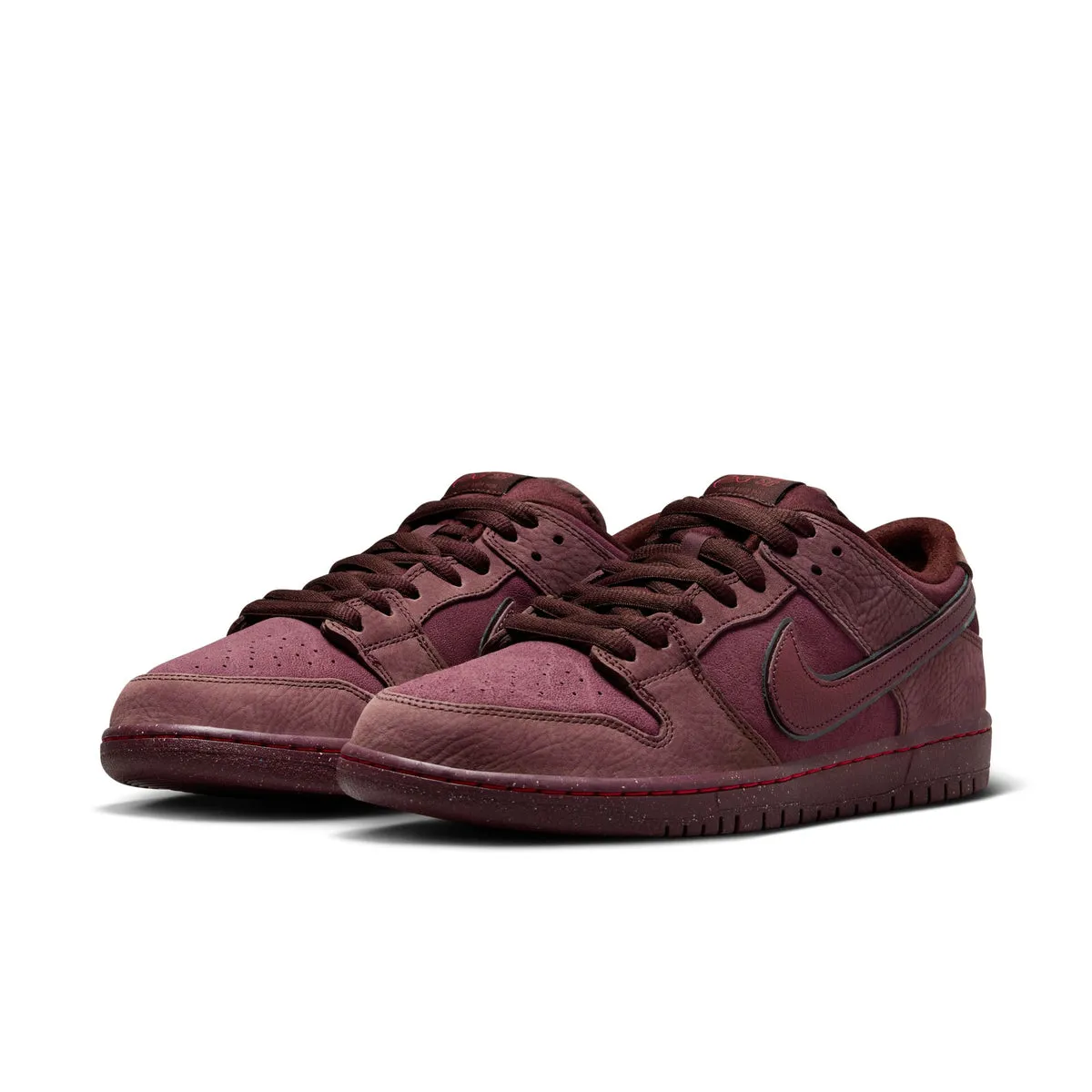 NIKE SB - DUNK LOW PRO "CITY OF LOVE" BURGUNDY CRUSH