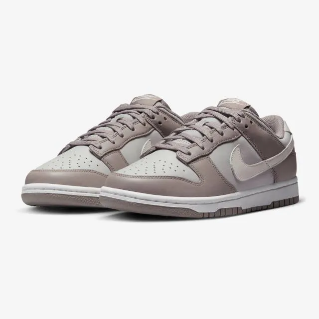 Nike Women's Dunk Low (Moon Fossil/ Bone Beige/ Moon Fos...