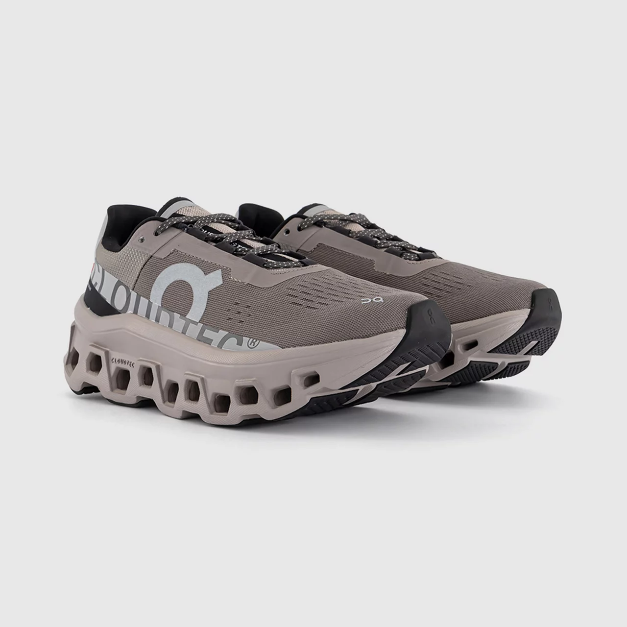 ON Cloudmonster Performance Trainers - Grey