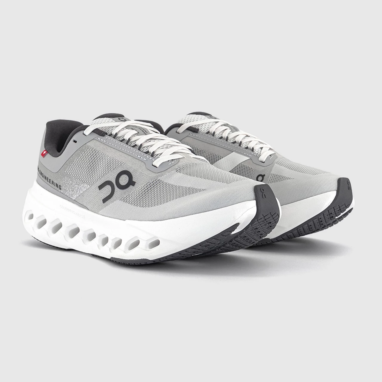 ON Cloudsurfer Next Performance Trainers - White