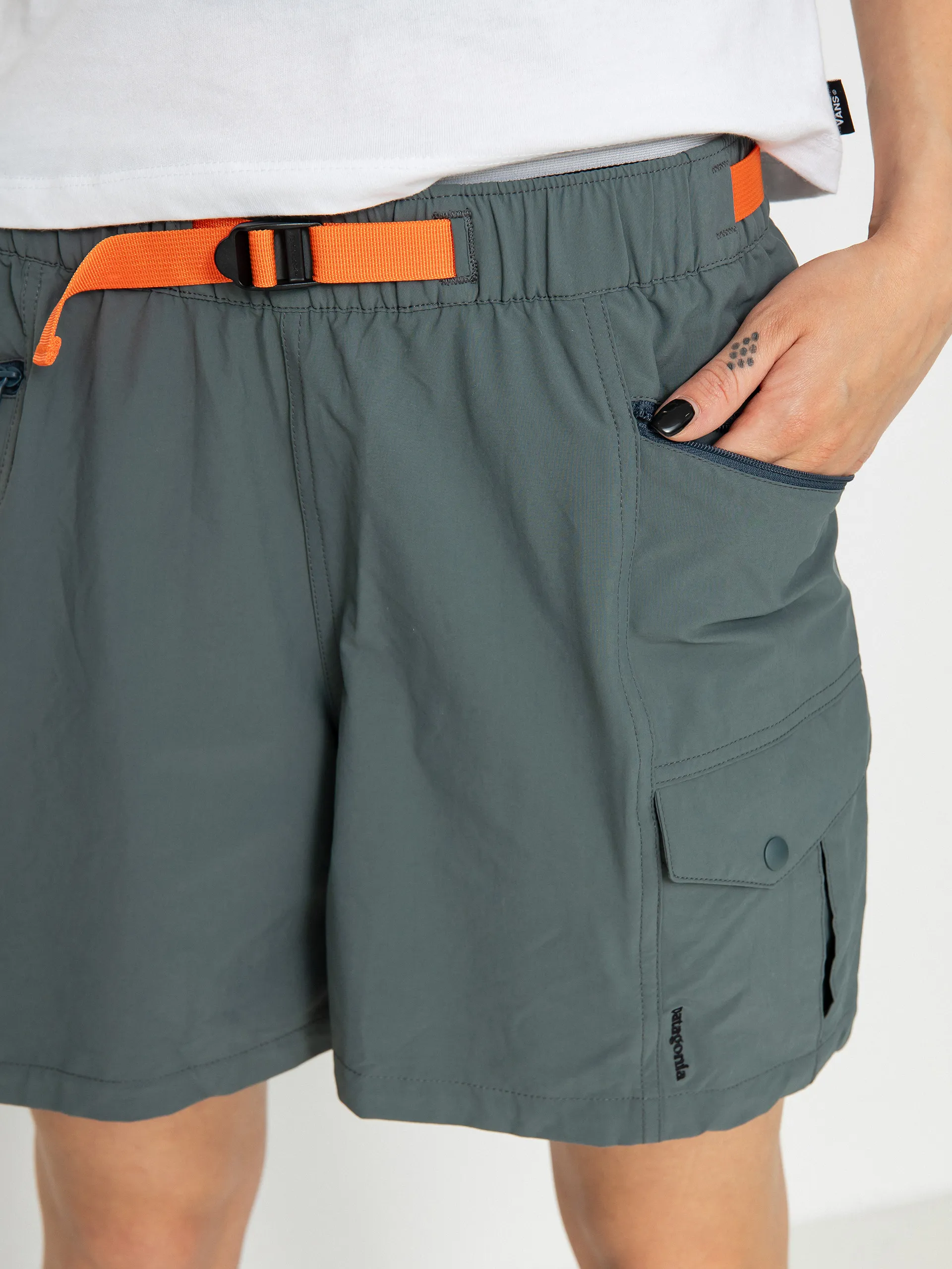 Patagonia Outdoor Everyday Wmn Shorts (nouveau green)