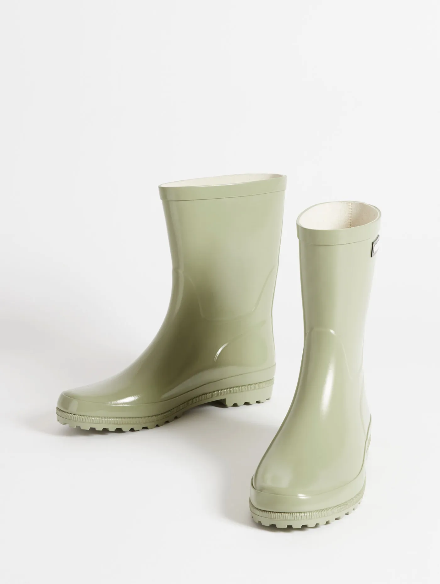 Patent ankle rain boot