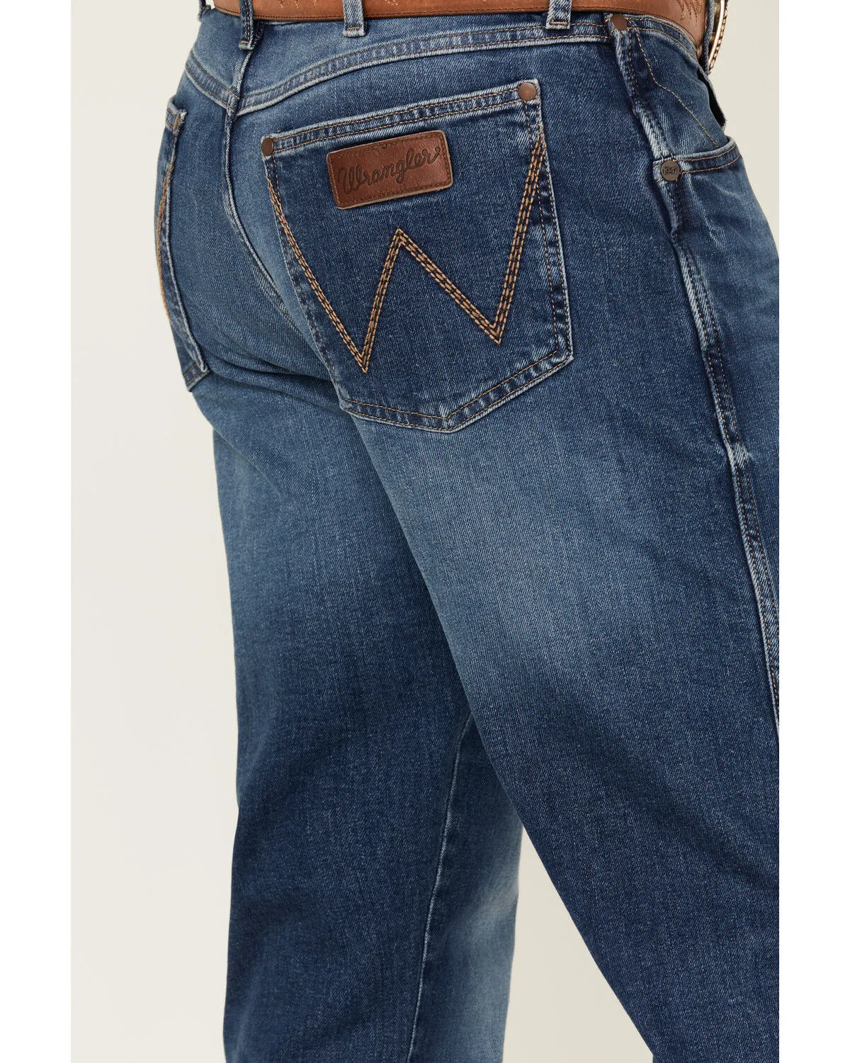 Product Name:  Wrangler Retro Men's Blakelee Medium Wash Slim Straight Stretch Denim Jeans