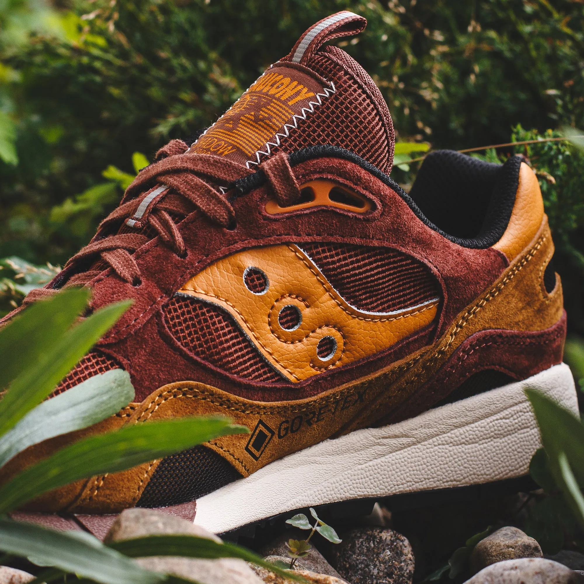 Saucony Men Shadow 6000 Brown Gore-Tex S70786-1