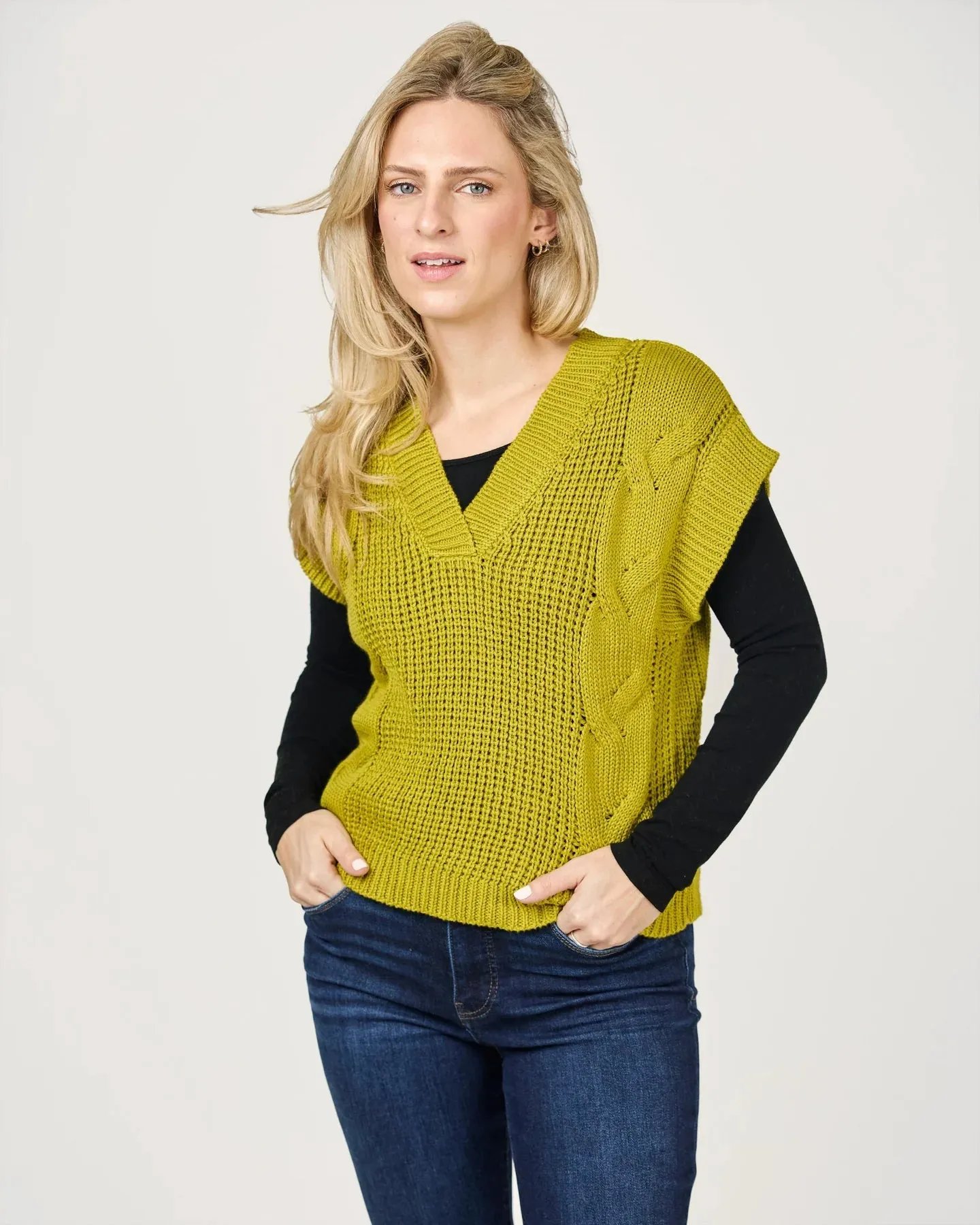 Shannon Passero 5400 Raven Pullover